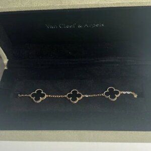 Vintage Alhambra Bracelet 5 motif   18 K